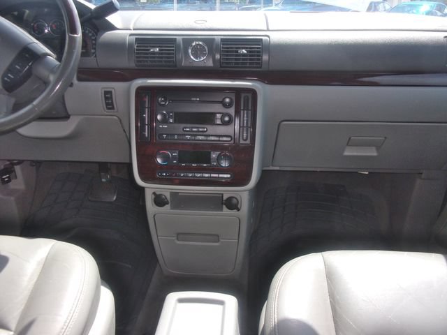 Used 2006 Ford Freestar Limited FWD image 16