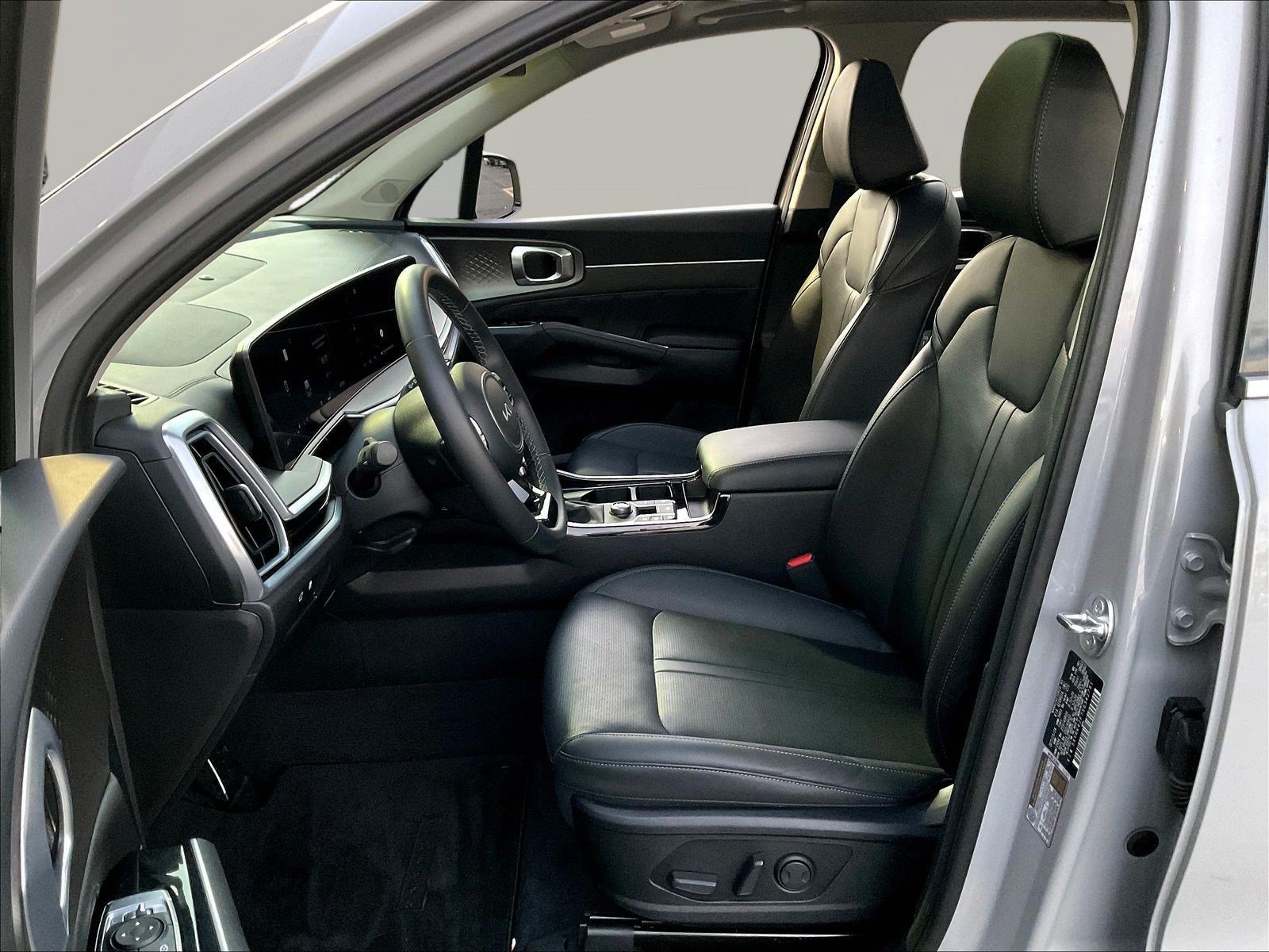 Used 2025 Kia Sorento SX FWD image 20