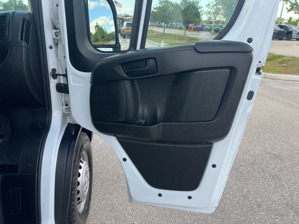 Used 2024 RAM ProMaster 2500 w/ Convenience Group FWD image 50