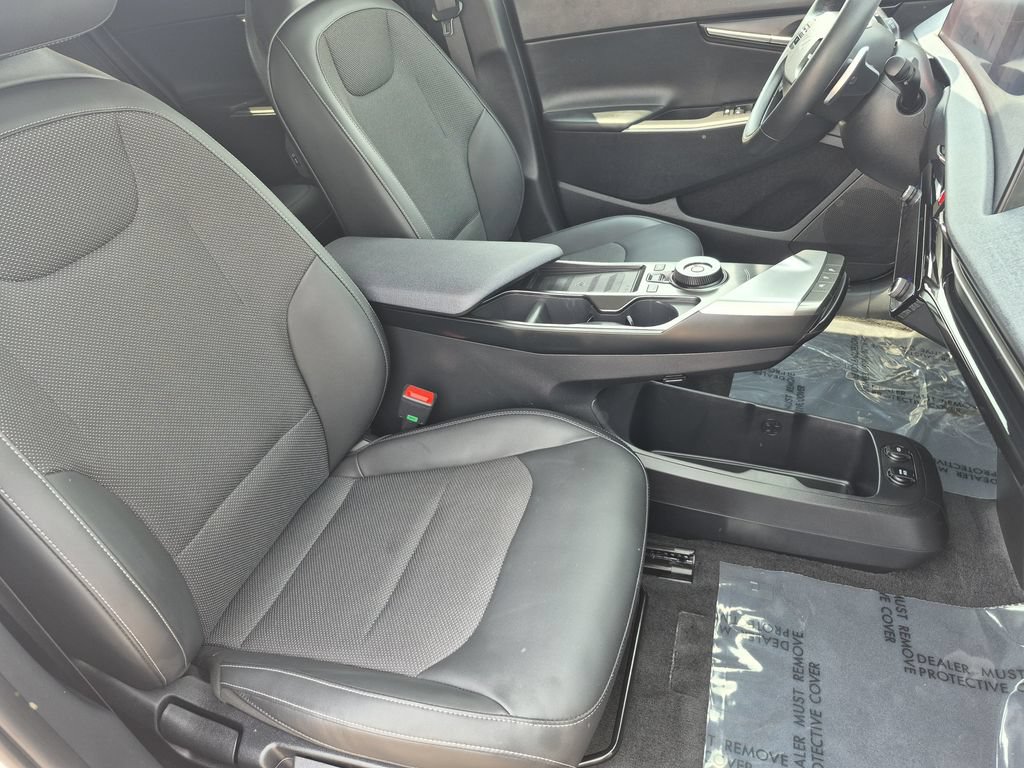 Certified 2024 Kia EV6 Light AWD/4WD image 16