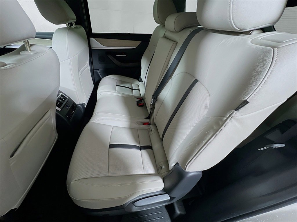 New 2026 MAZDA CX-90 Plug-In Hybrid w/ Preferred image 19