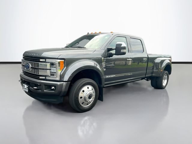 Used 2019 Ford F450 Platinum w/ Platinum Ultimate Package AWD/4WD image 36