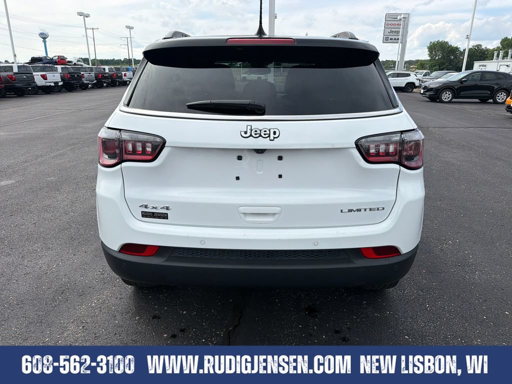 Used 2025 Jeep Compass Limited AWD/4WD image 4