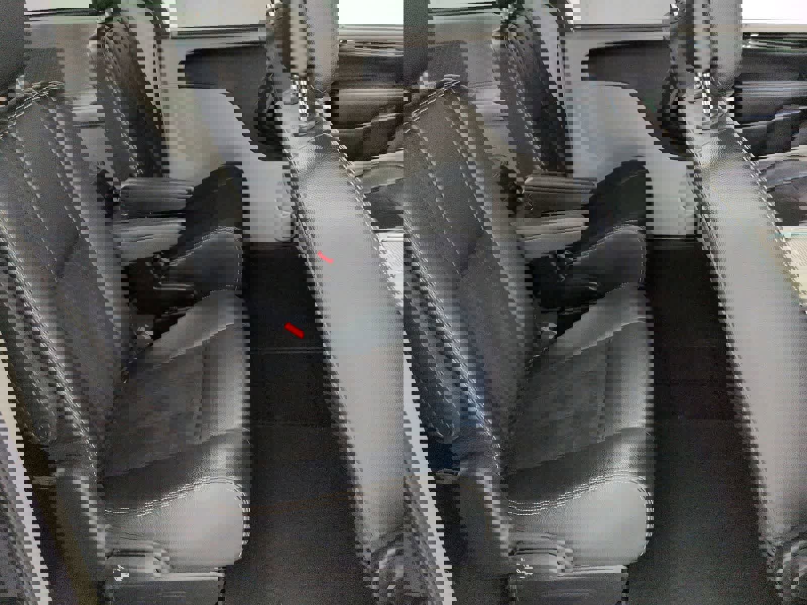 Used 2019 Dodge Grand Caravan SXT w/ Driver Convenience Group image 20