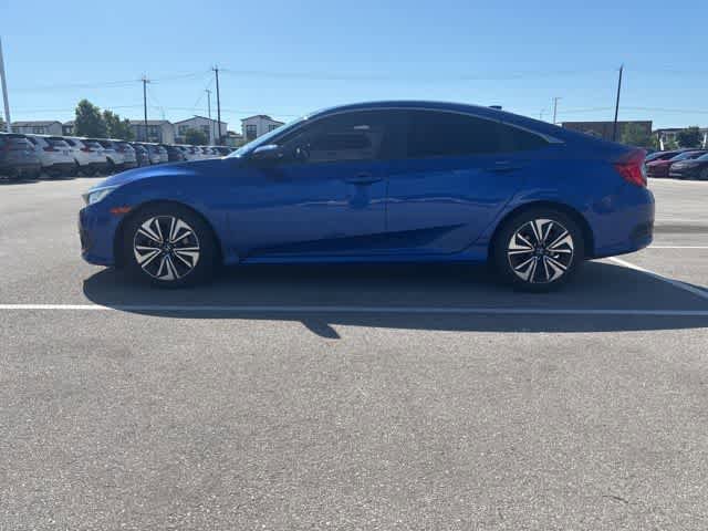 Used 2018 Honda Civic EX-T image 2