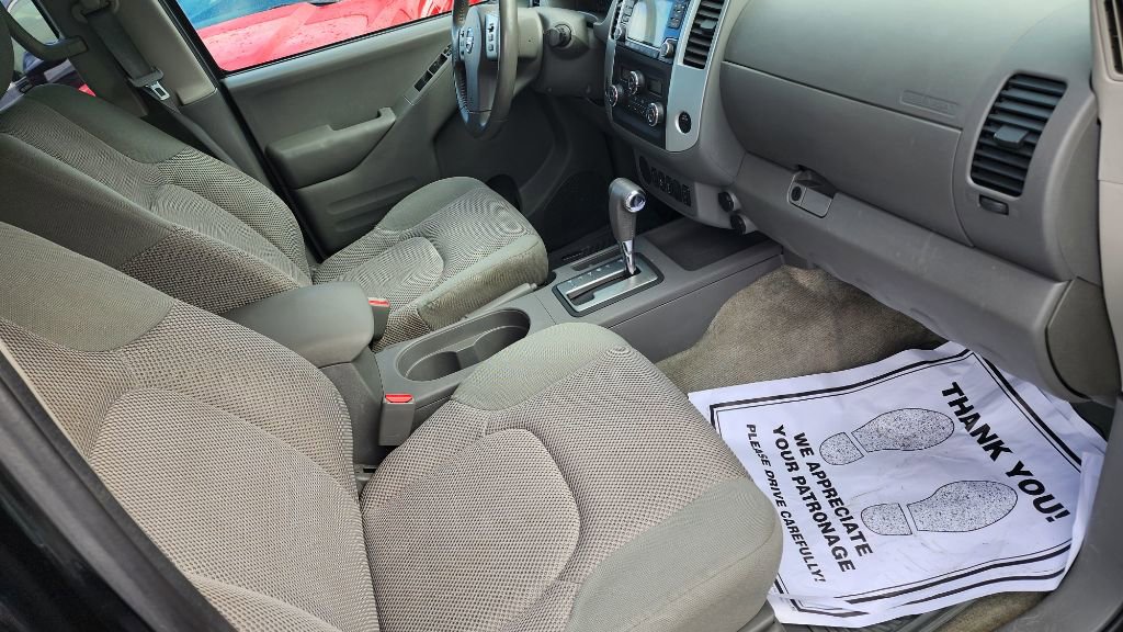 Used 2016 Nissan Frontier SV w/ SV Value Truck Package image 15