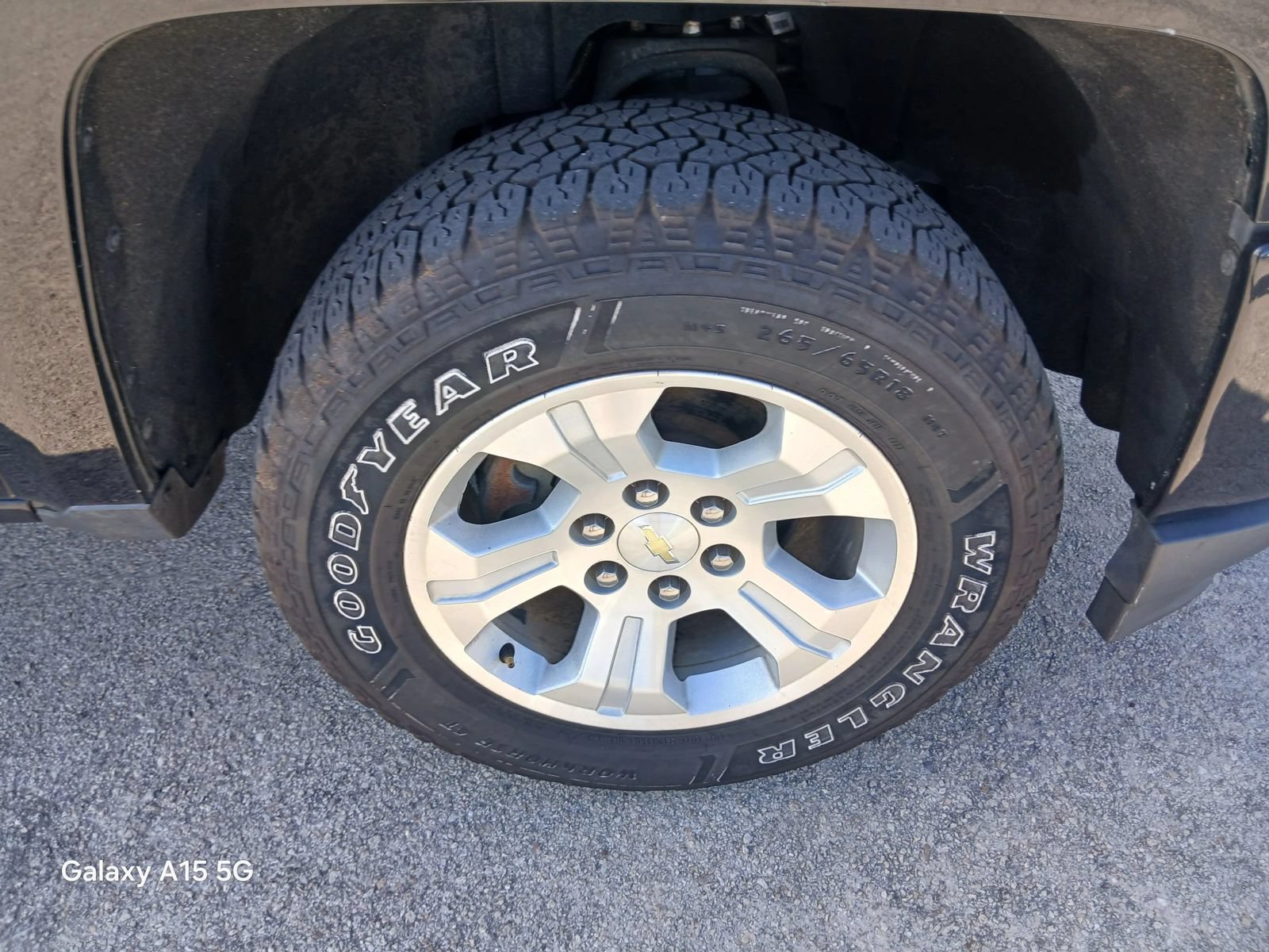 Used 2018 Chevrolet Silverado 1500 LT w/ All Star Edition AWD/4WD image 18