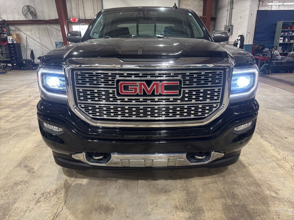 Used 2017 GMC Sierra 1500 Denali w/ Denali Ultimate Package image 6