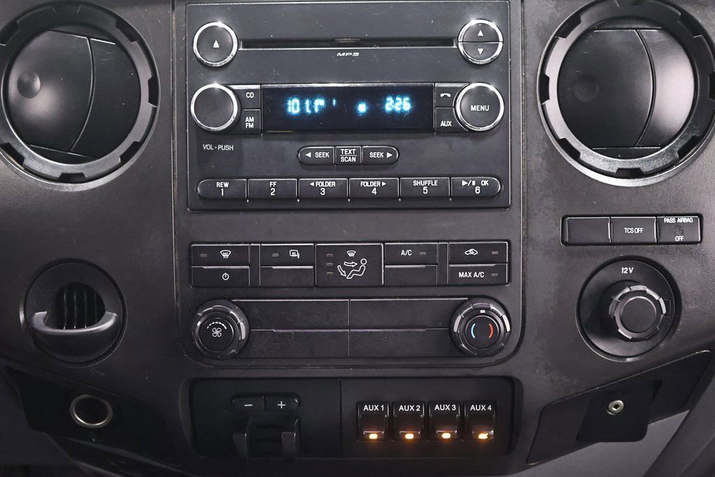 Used 2014 Ford F350 XL w/ Power Equipment Group image 24