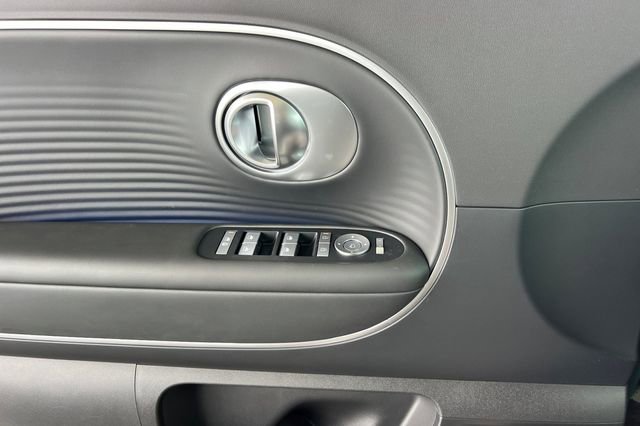 New 2026 Hyundai Ioniq 9 SEL image 11