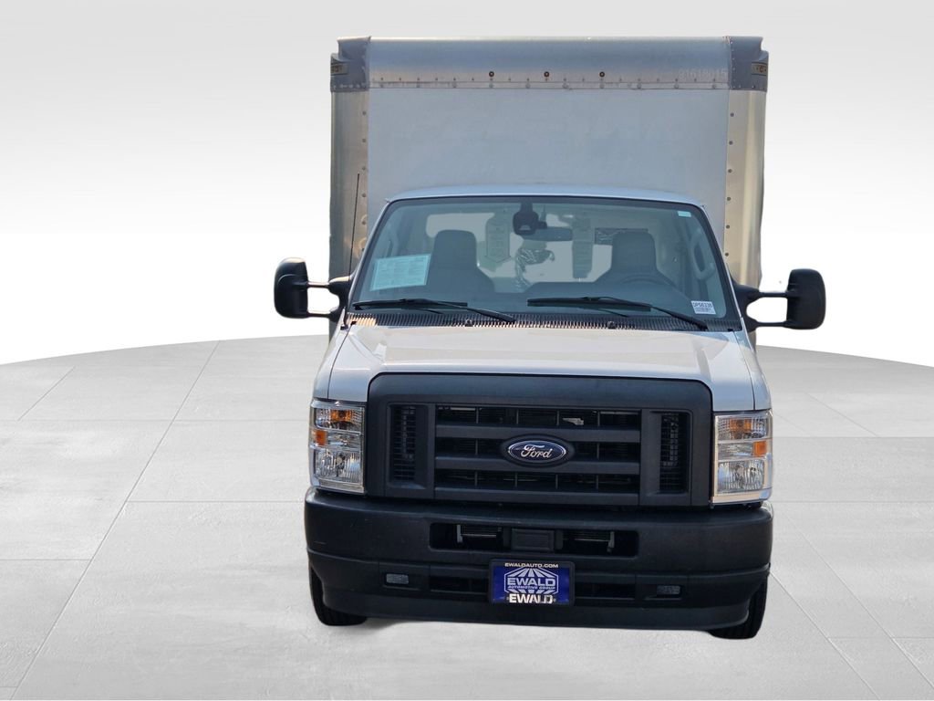 Used 2021 Ford E-350 and Econoline 350 Super Duty image 9
