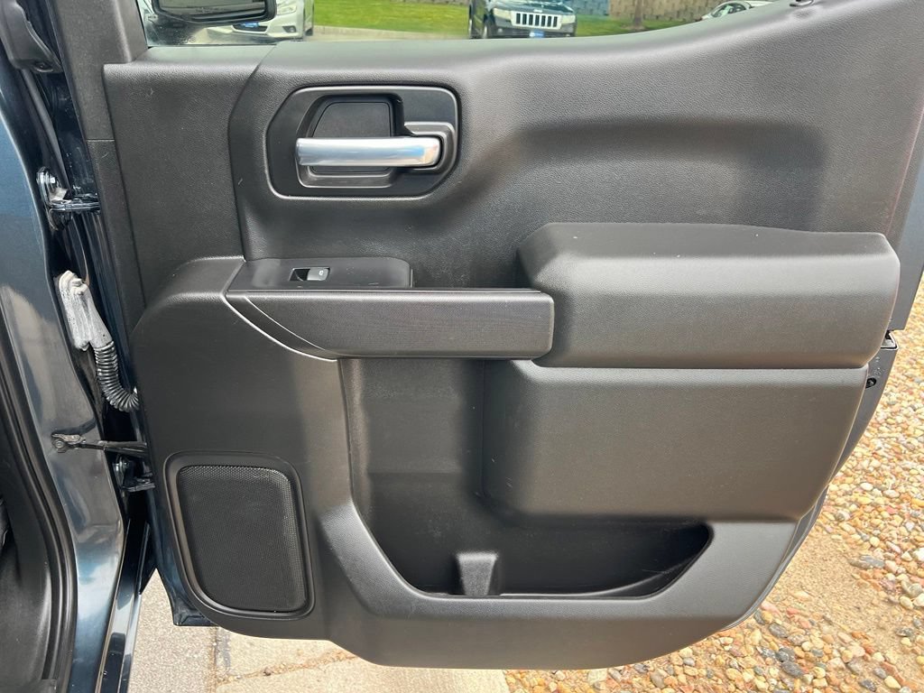 Used 2020 Chevrolet Silverado 1500 Custom Trail Boss w/ Custom Convenience Package AWD/4WD image 23