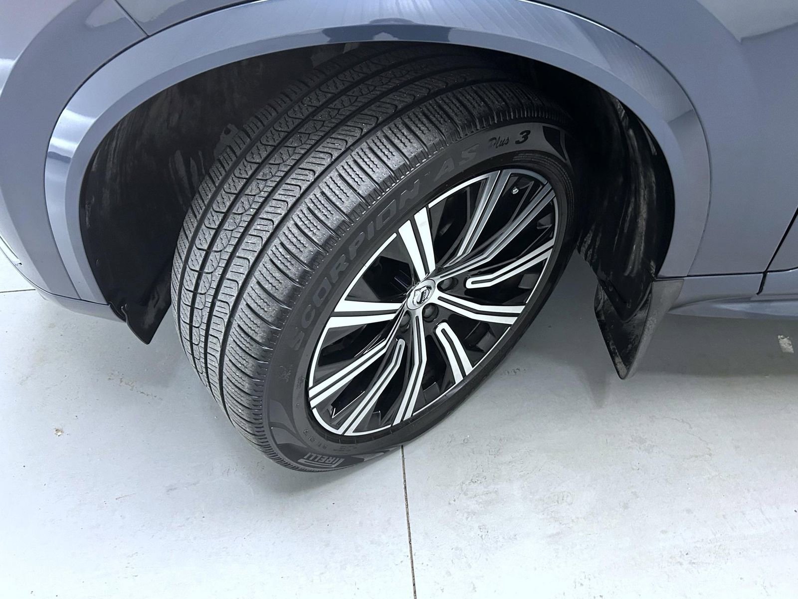 Used 2020 Volvo XC90 T6 Inscription w/ Protection Package Premier AWD/4WD image 24