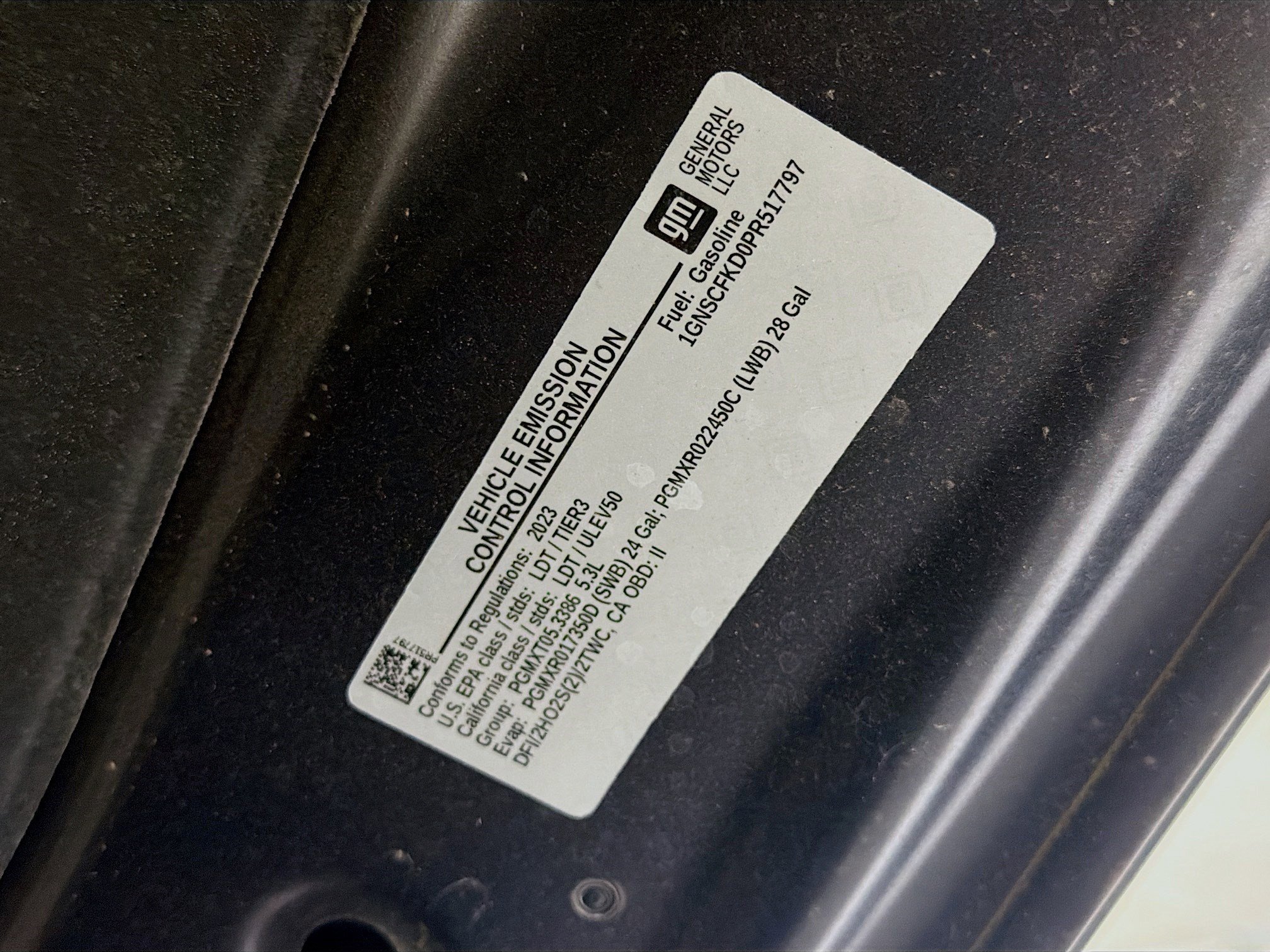 Used 2023 Chevrolet Suburban Premier image 16