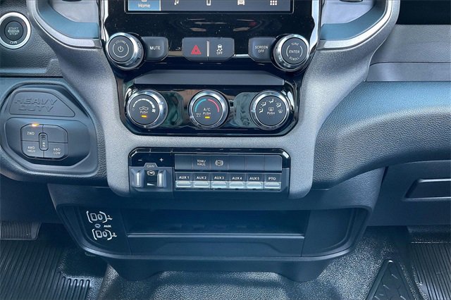 New 2026 RAM 3500 Tradesman w/ Chrome Appearance Group image 27