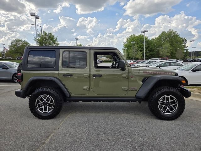 Used 2025 Jeep Wrangler Unlimited Rubicon w/ Safety Group AWD/4WD image 6