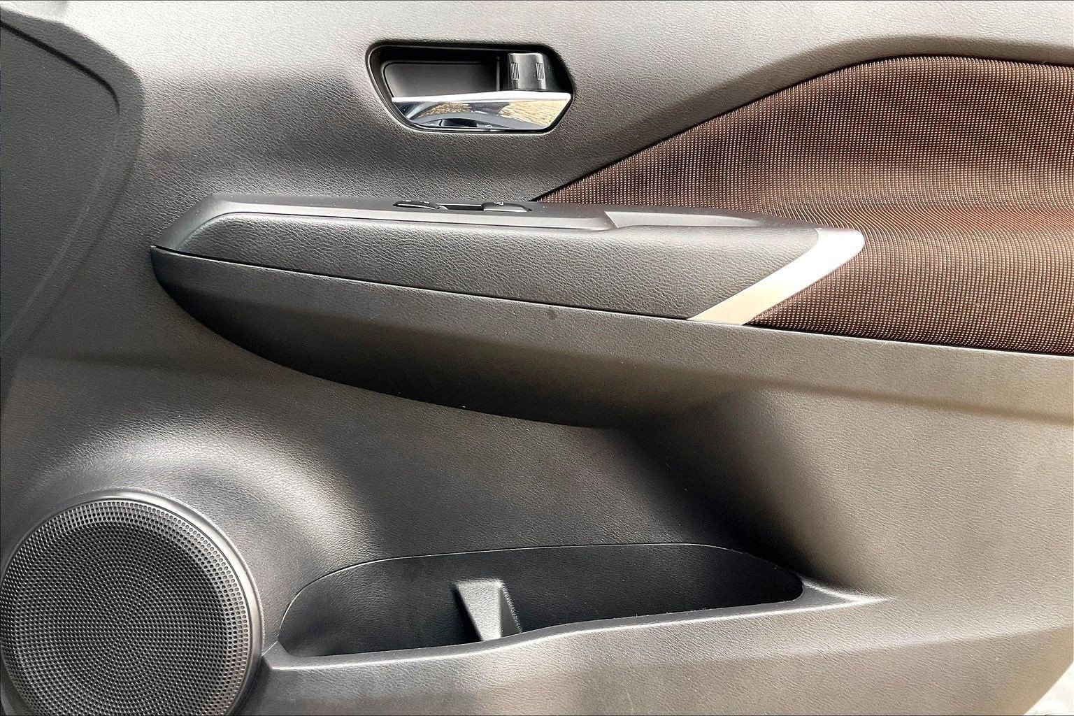 Used 2021 Nissan Kicks SR w/ Interior Electronics Package image 20