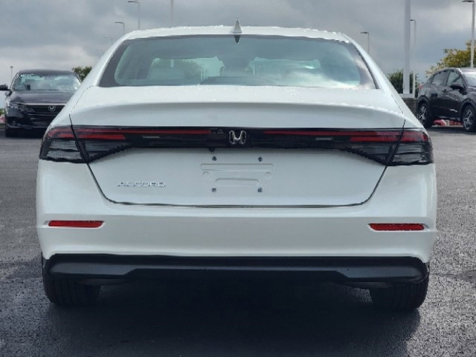 Used 2024 Honda Accord EX image 10