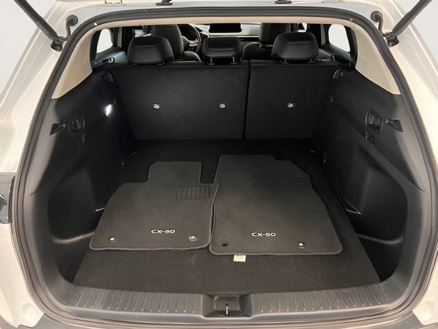 Used 2025 MAZDA CX-50 AWD 2.5 S w/ Premium Package image 7