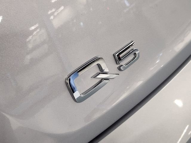 Used 2024 Audi Q5 2.0T Premium image 12