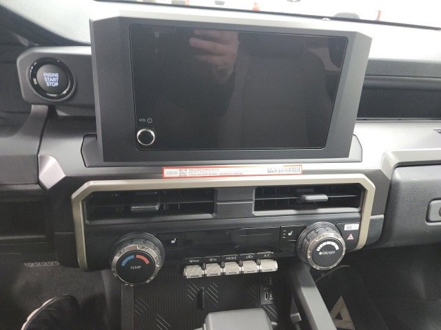 New 2025 Toyota Tacoma SR5 image 22