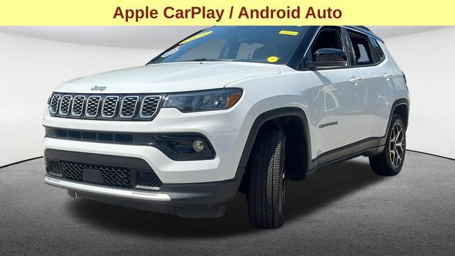 Used 2025 Jeep Compass Limited AWD/4WD image 5