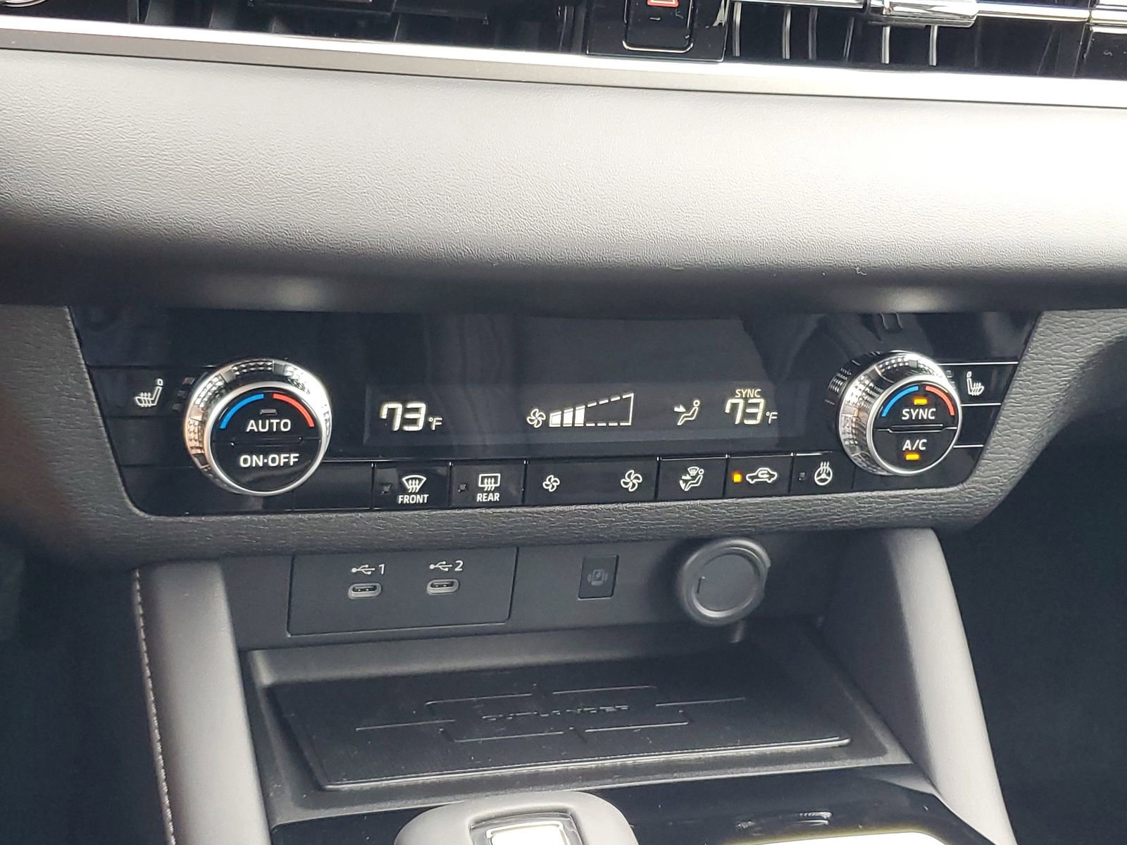 New 2026 Mitsubishi Outlander SE image 17