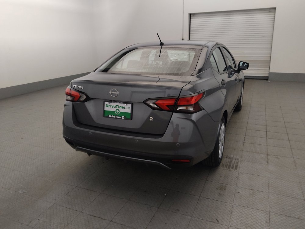 Used 2025 Nissan Versa S FWD image 7