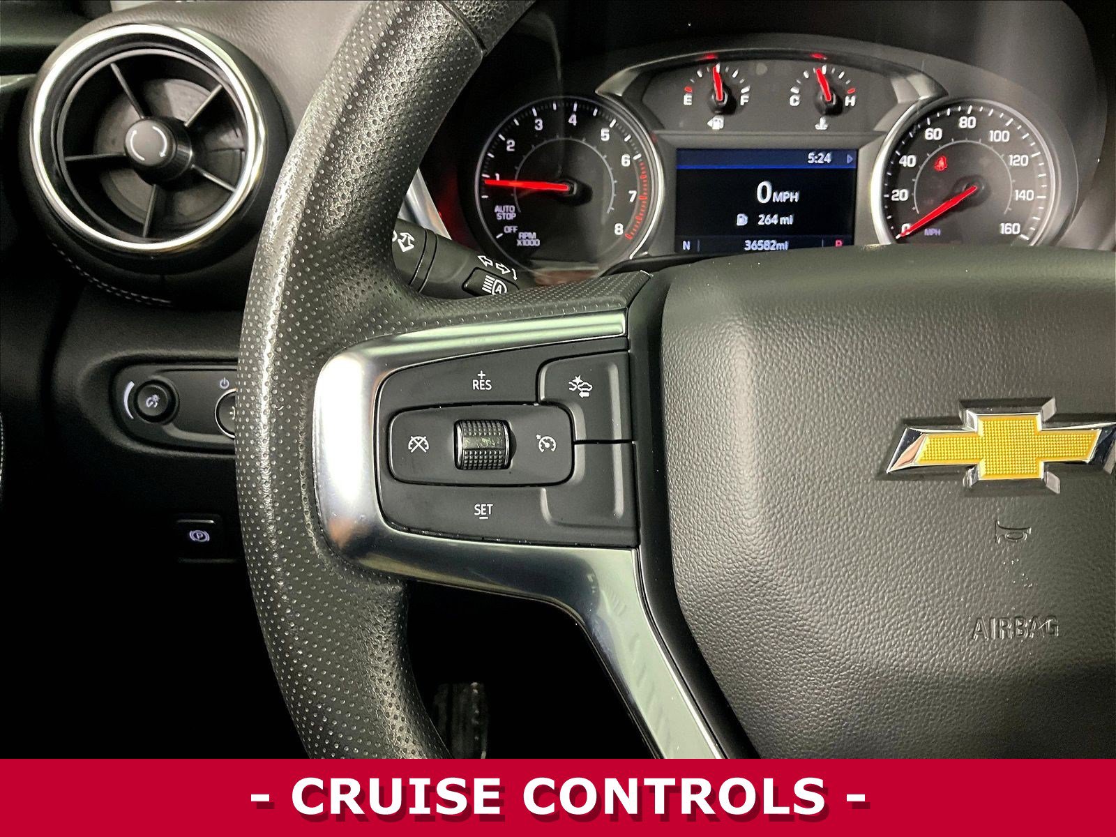 Used 2025 Chevrolet Blazer LT AWD/4WD image 11
