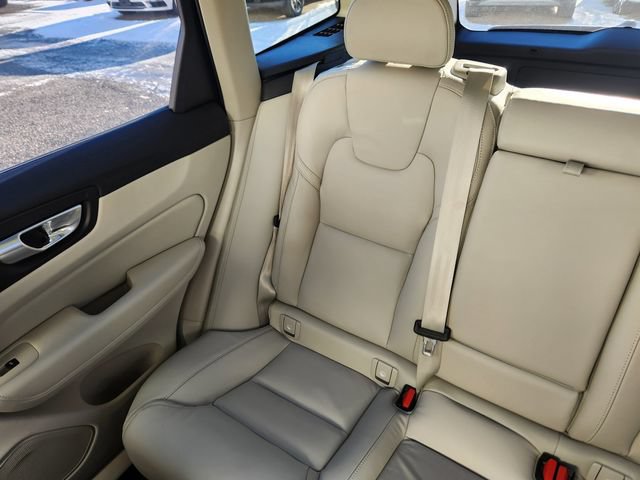 New 2026 Volvo XC60 B5 Ultra w/ Protection Package Premier AWD/4WD image 15
