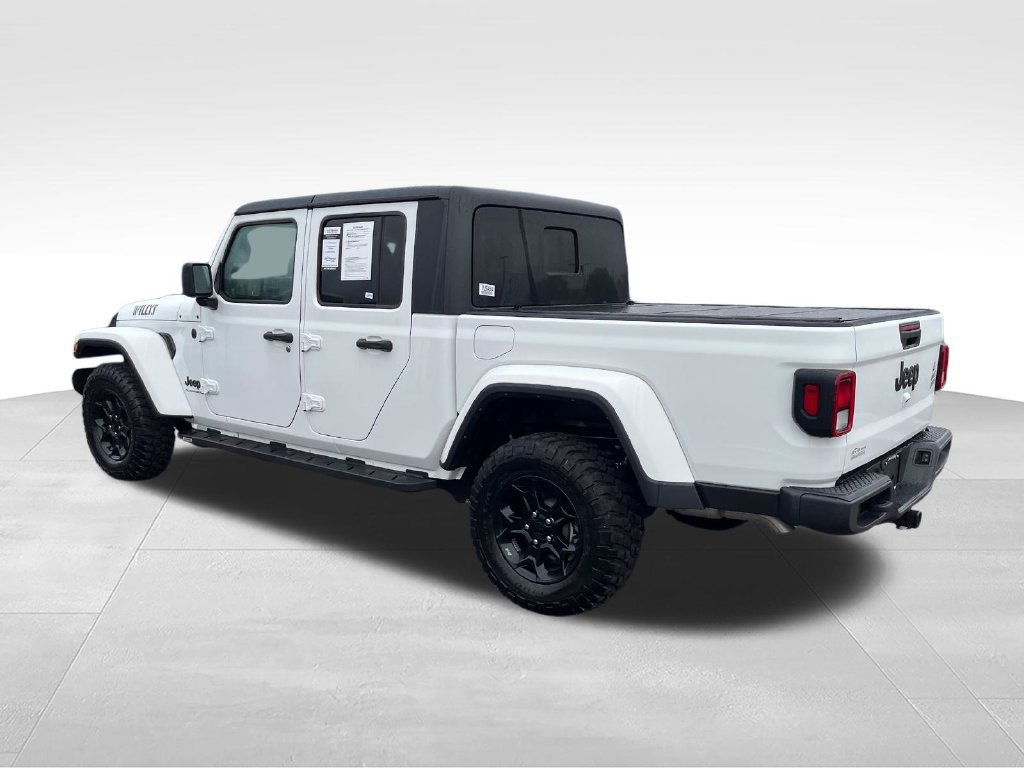 Used 2023 Jeep Gladiator Sport AWD/4WD image 3