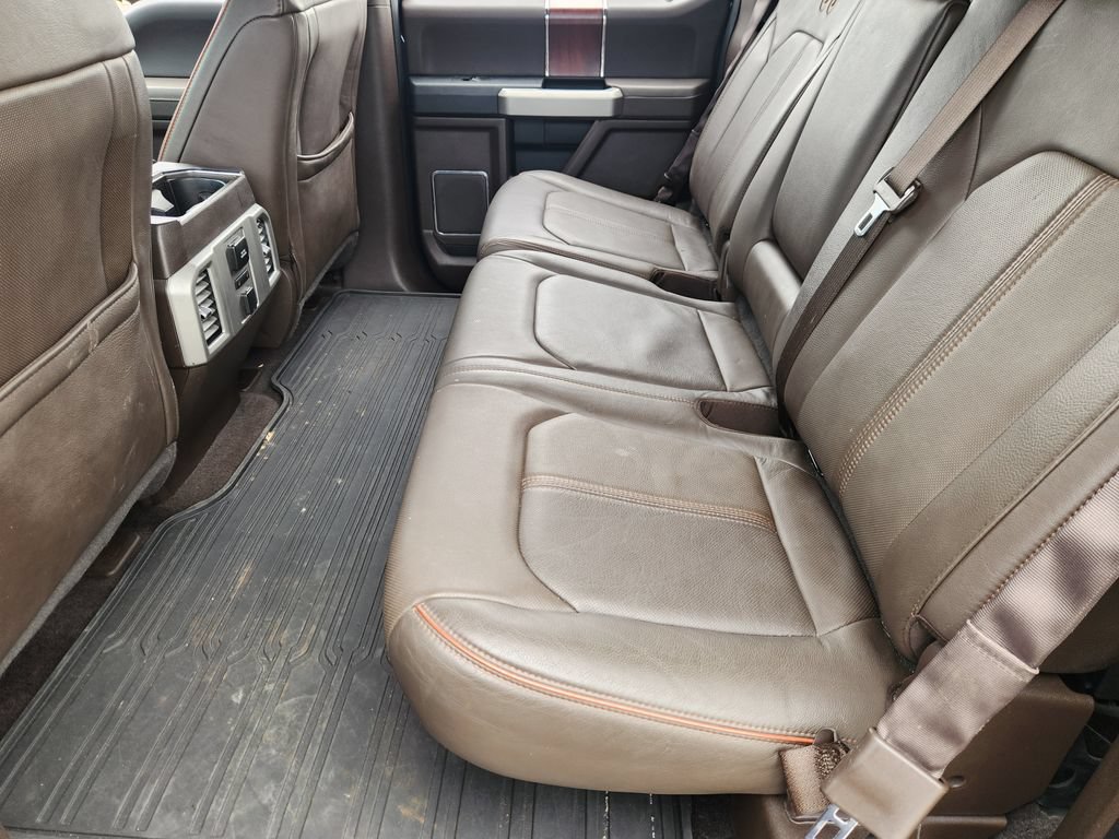 Used 2015 Ford F150 King Ranch w/ Equipment Group 601A Luxury AWD/4WD image 21