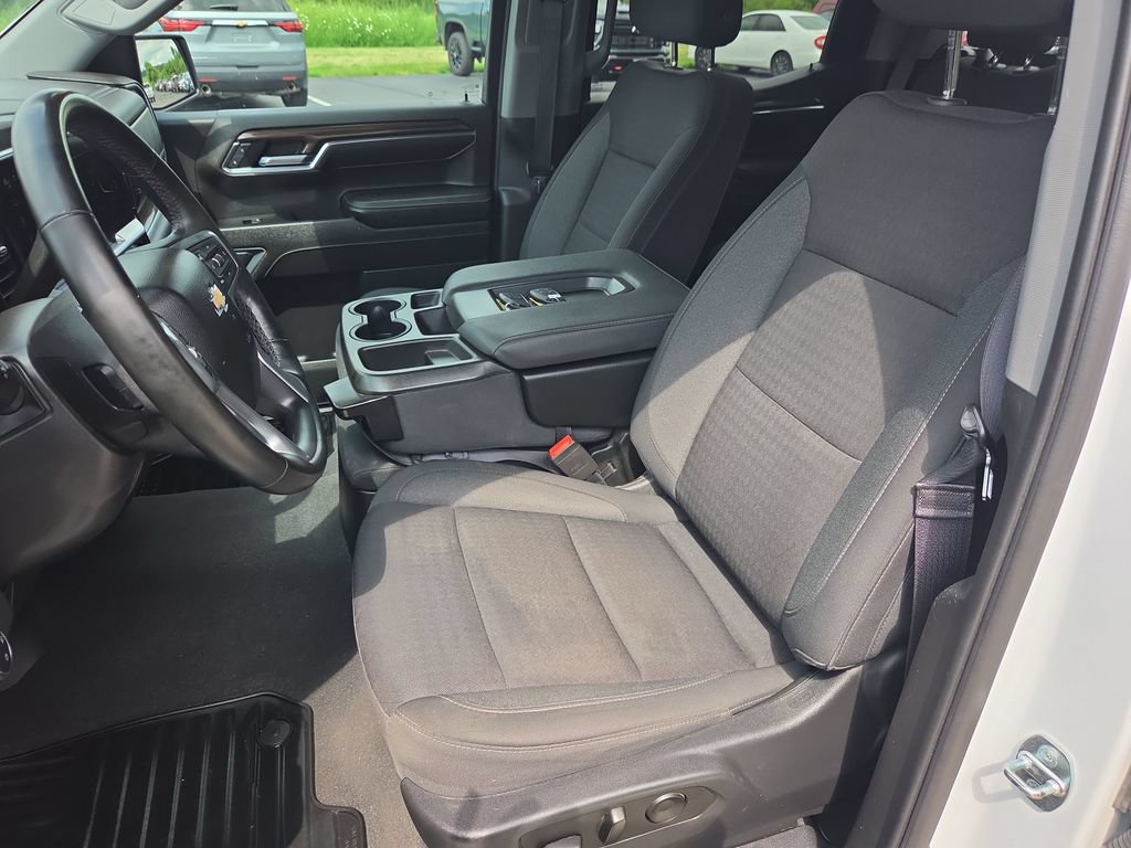 Certified 2023 Chevrolet Silverado 1500 LT AWD/4WD image 26