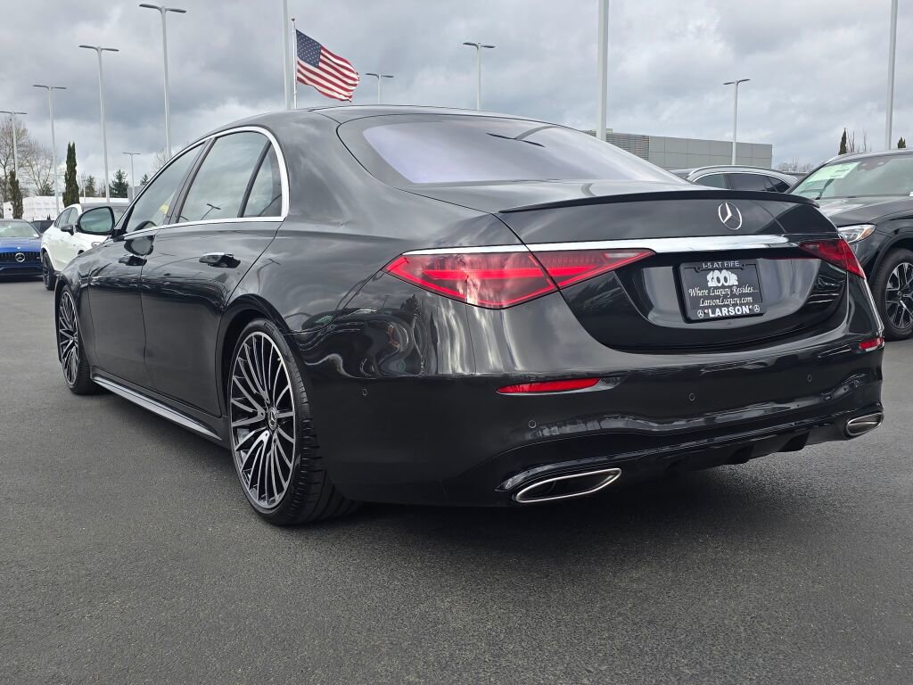 Used 2022 Mercedes-Benz S 500 4MATIC image 4