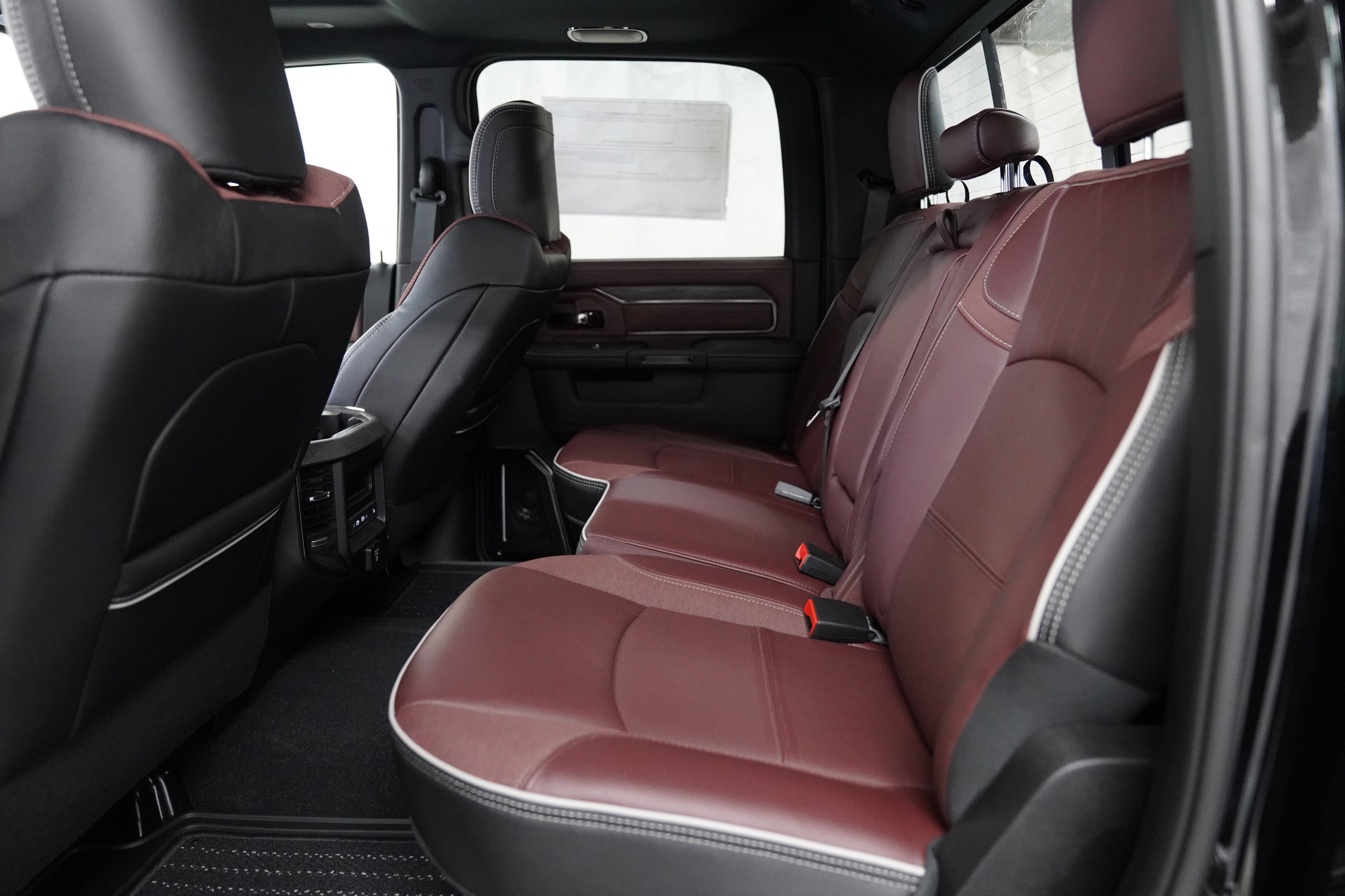 New 2026 RAM 2500 Limited AWD/4WD image 5
