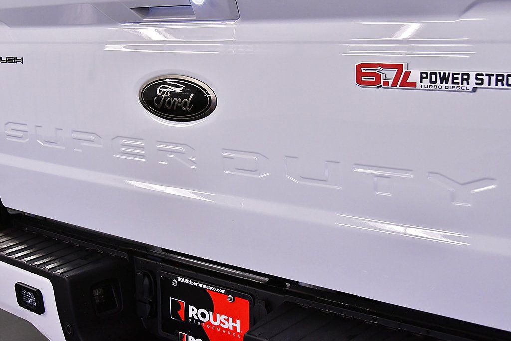 New 2026 Ford F250 Lariat w/ Black Appearance Package image 14