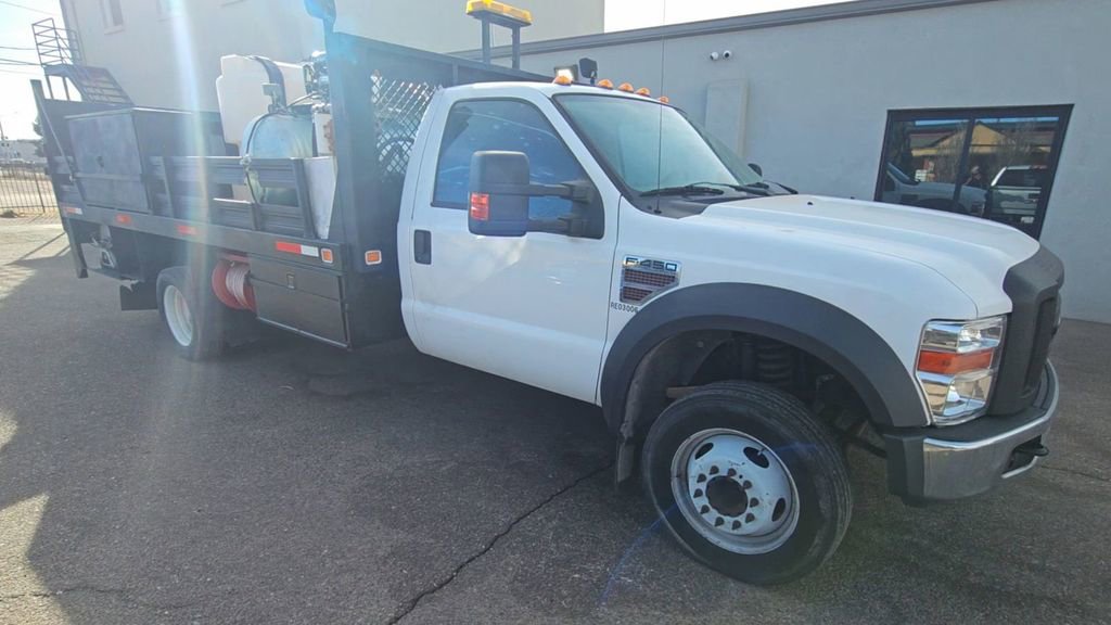 Used 2008 Ford F450 2WD Regular Cab Super Duty image 2