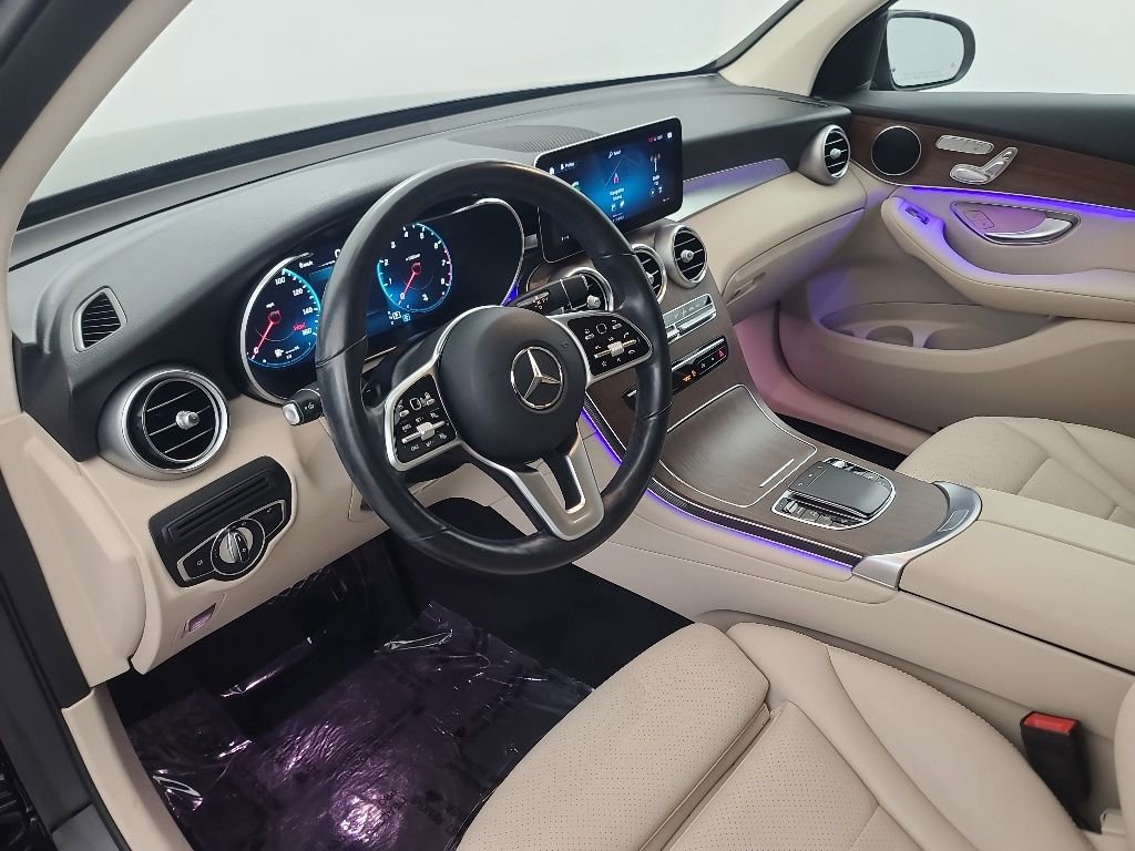 Used 2022 Mercedes-Benz GLC 300 4MATIC image 25