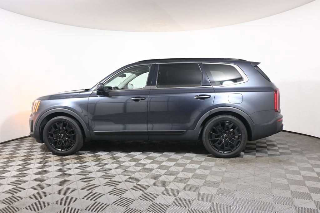 Used 2022 Kia Telluride EX w/ EX Premium Package AWD/4WD image 2
