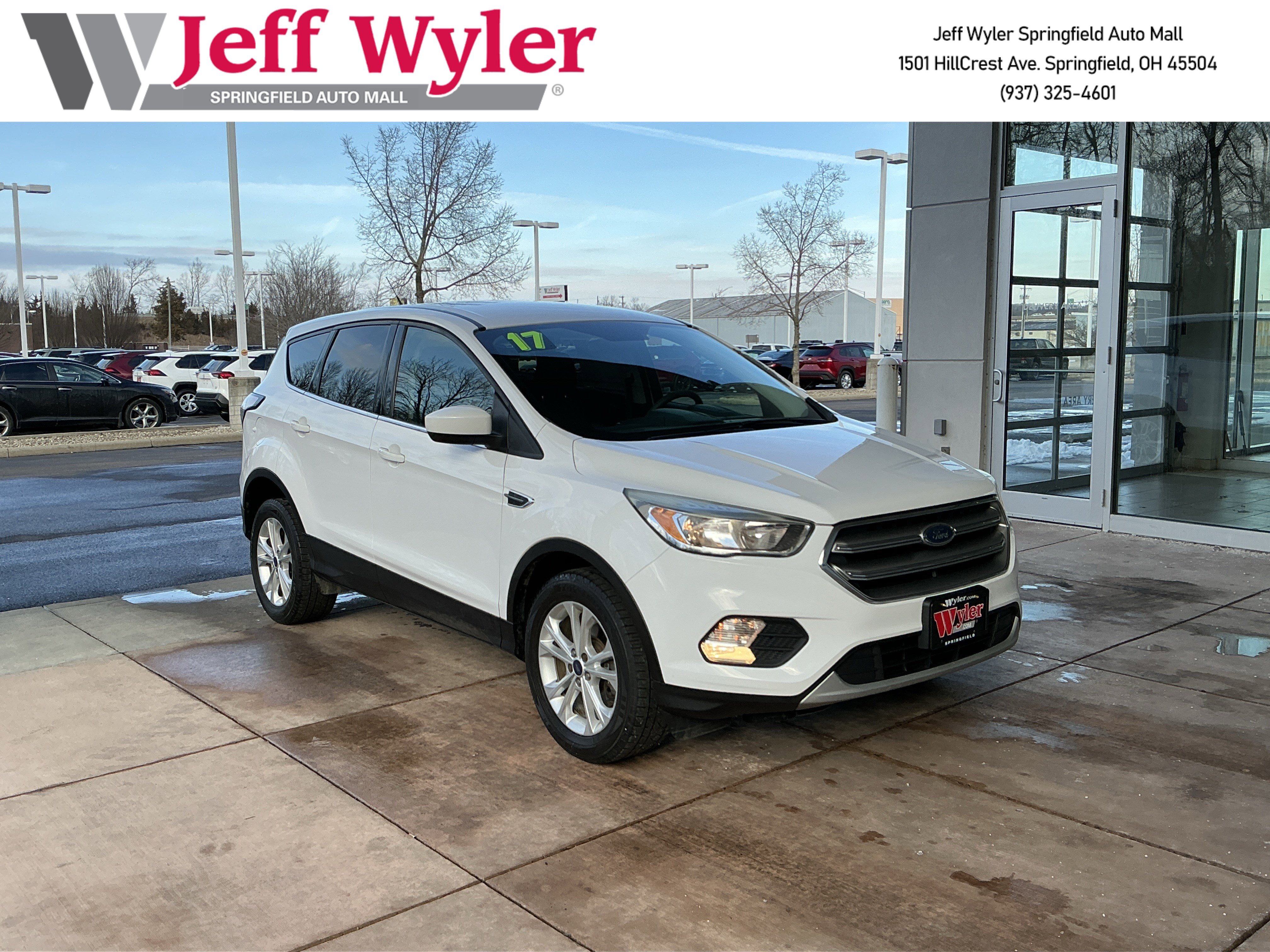 Used 2017 Ford Escape SE