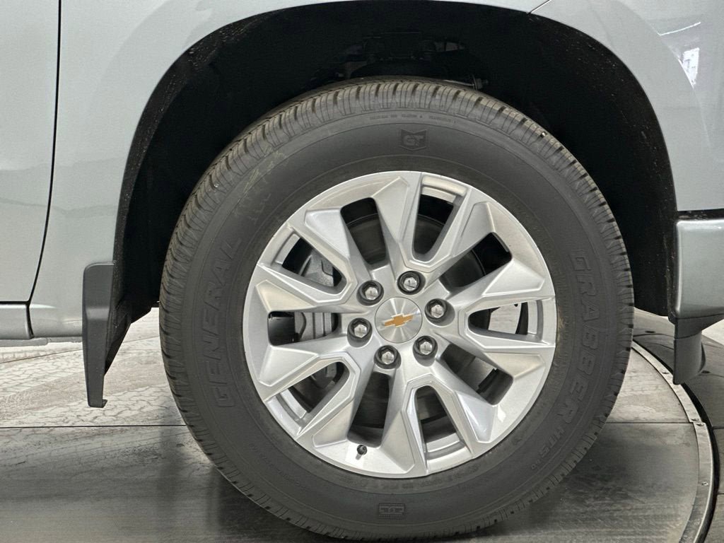New 2026 Chevrolet Silverado 1500 Custom RWD image 27