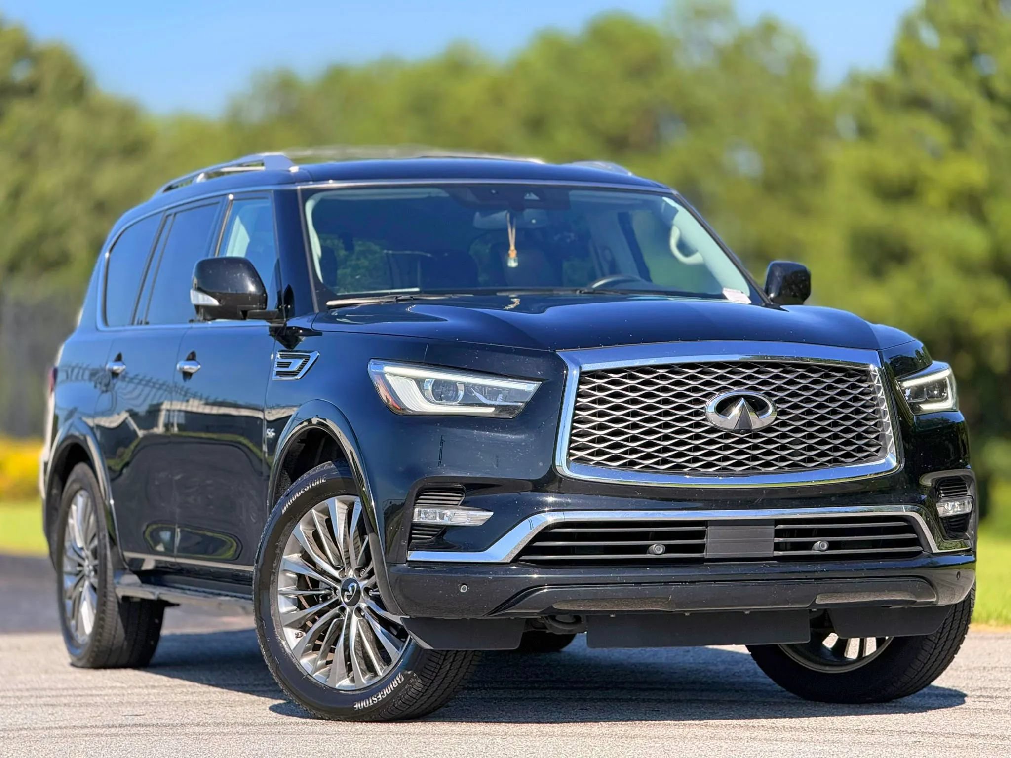 Used 2019 INFINITI QX80 Luxe w/ 22" Wheel Package RWD image 4