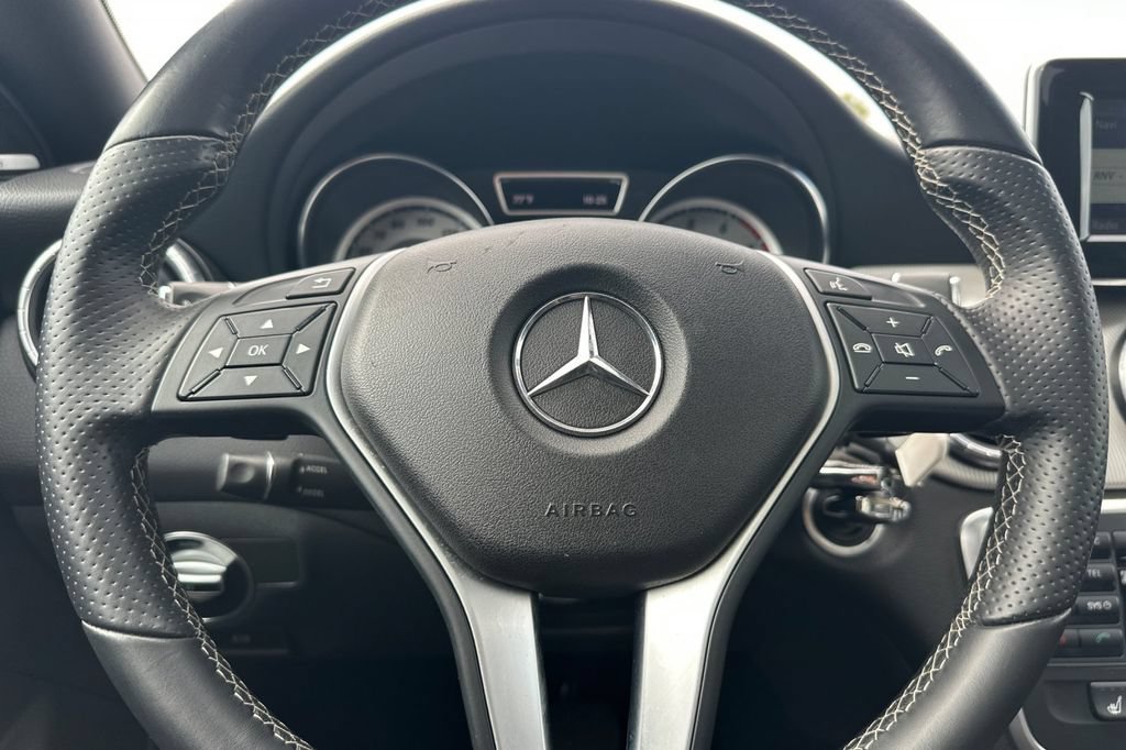 Used 2014 Mercedes-Benz CLA 250 image 21