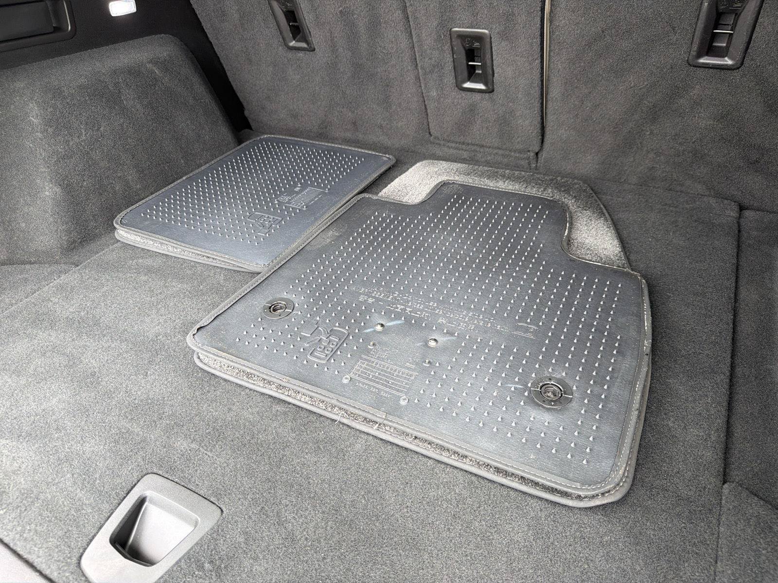 Used 2019 Cadillac XT5 FWD image 40