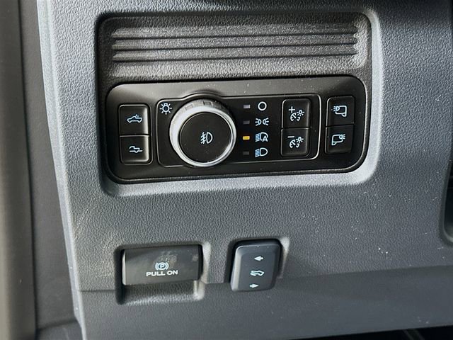 New 2026 Ford F450 Platinum image 10