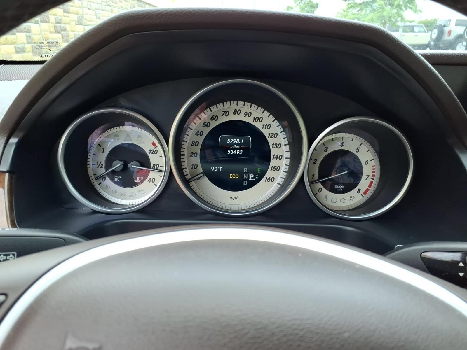 Used 2014 Mercedes-Benz E 350 4MATIC Sedan image 19