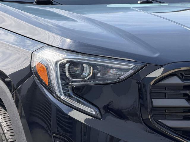 Used 2020 GMC Terrain SLE w/ Driver Convenience Package AWD/4WD image 12