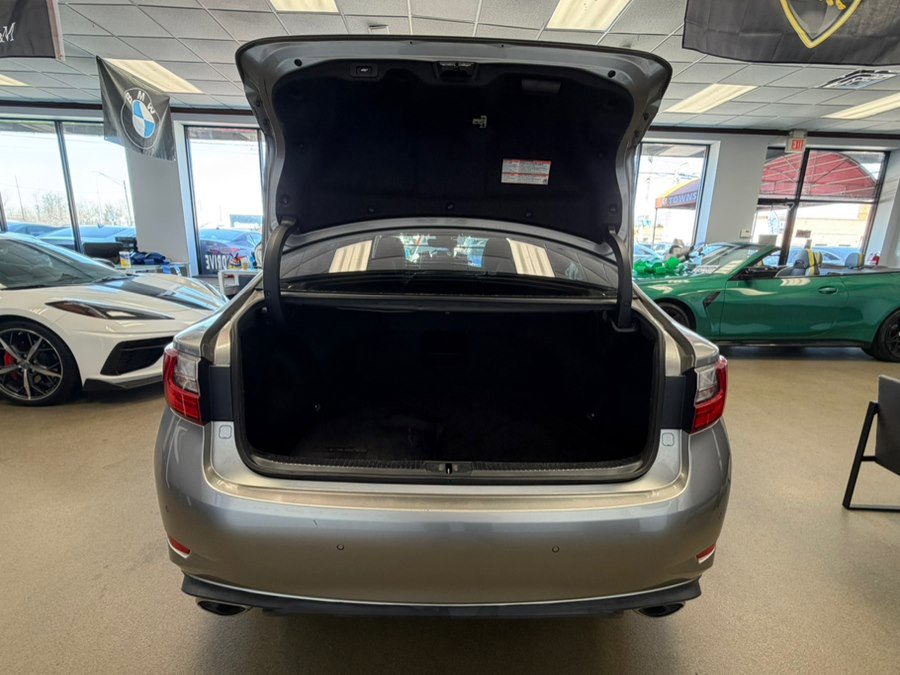 Used 2016 Lexus ES 350 w/ Luxury Package w/Wood Trim FWD image 15