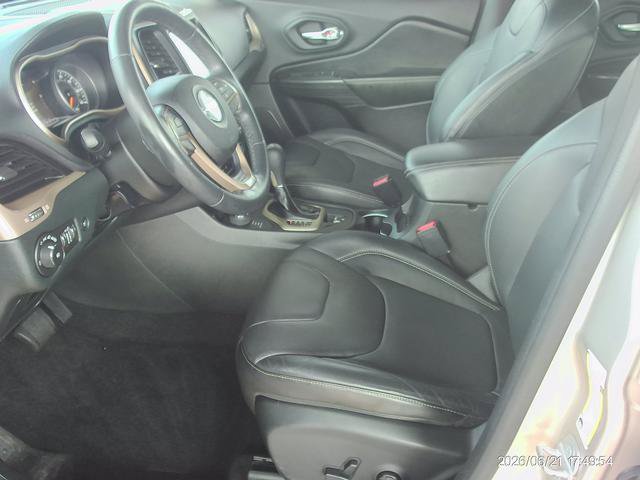 Used 2015 Jeep Cherokee Limited w/ Luxury Group AWD/4WD image 7
