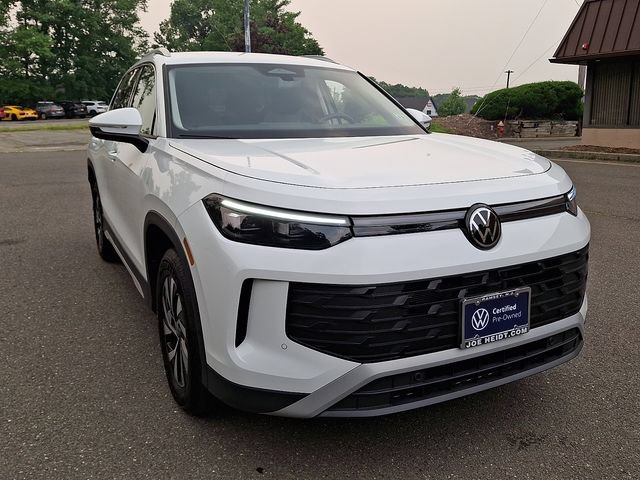 Certified 2026 Volkswagen Tiguan S AWD/4WD image 2